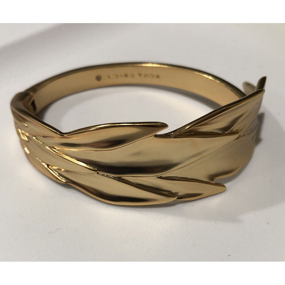 Stunning Trina Turk Women's Cuff Gold Bracelet Leaf One Size